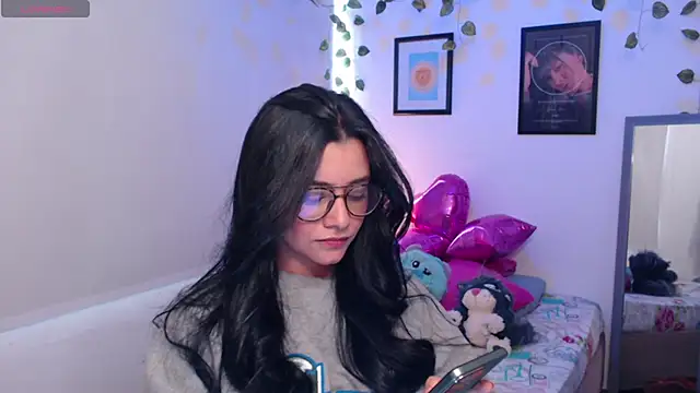 MarilynWhite  online show from 10.10.25