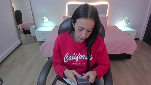 Mariam Lopez   online show from 02.27.26