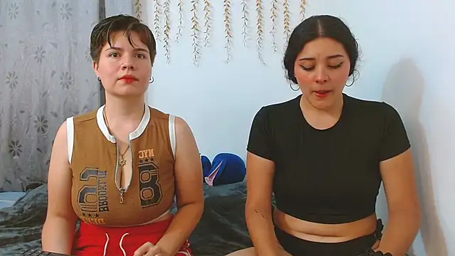 AmbarAndValery online show from 09.18.25