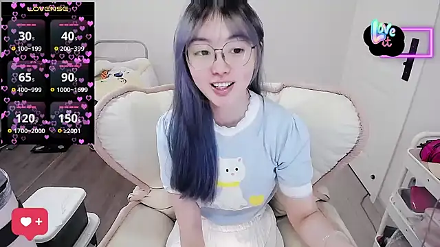 baby-yaya20 online show from 12.18.25