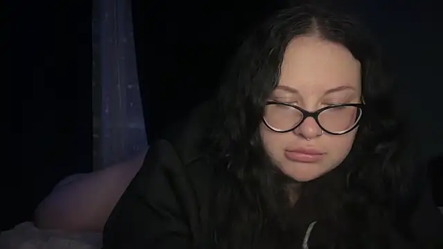 SerahMirabeli online show from 10.14.25