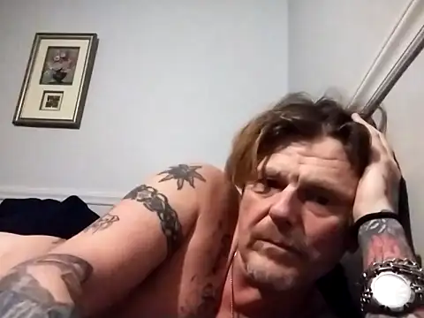 WiltedYeller online show from 03.11.26