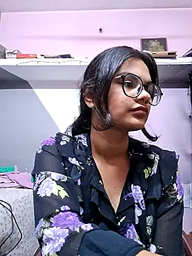 Snapshot of horny_haze chatting on 09.29.25 horny haze online show from 09.29.25