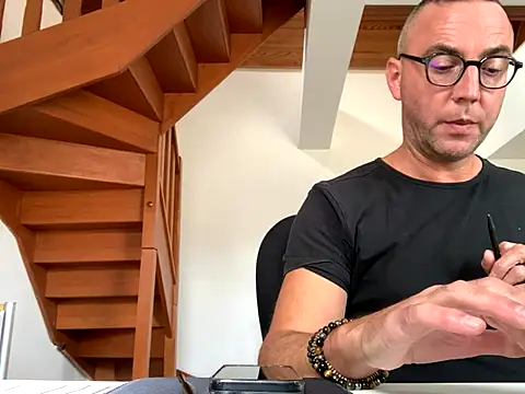 Marronglace1 online show from 10.08.25