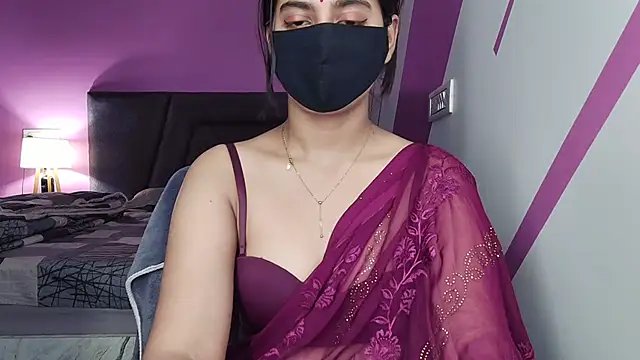 Snapshot of Tanya-mittal chatting on 07.04.26 Tanya-mittal online show from 07.04.26
