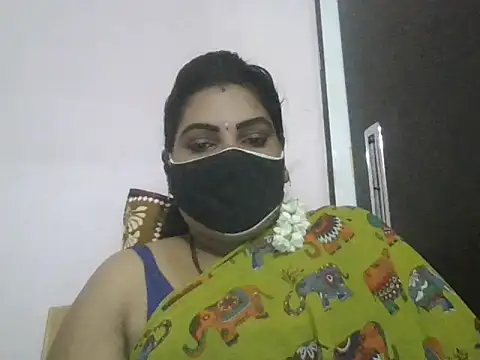 Snapshot of Nisha-telugu chatting on 10.06.25 Nisha-telugu online show from 10.06.25