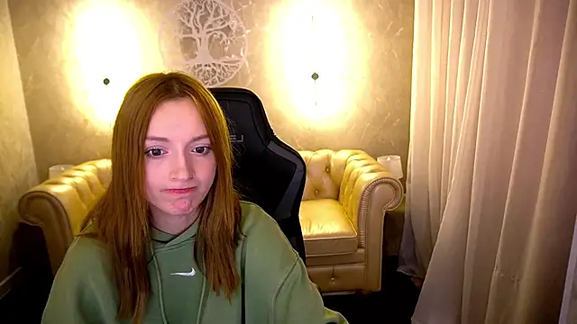 FoxyMayy online show from 07.28.26