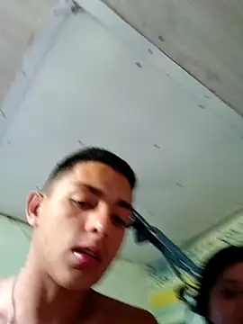 Snapshot of kuromi_Groot chatting on 09.14.25 kuromi Groot online show from 09.14.25