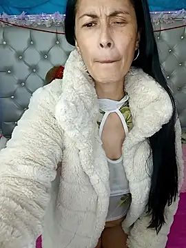 ZARAY 1118 online show from 10.14.25