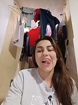 Snapshot of vanessa-titisM chatting on 07.28.26 vanessa-titisM online show from 07.28.26
