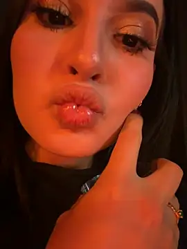 GabyMejiaa online show from 02.15.26