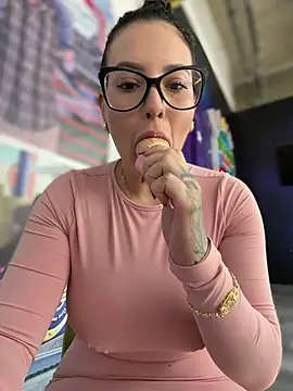 GabyMejiaa online show from 06.08.26