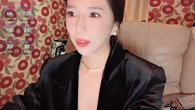 miss-lin online show from 10.21.25
