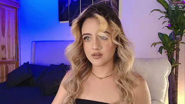 MaryMoon  online show from 11.15.25