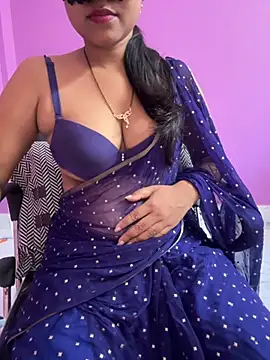 hottylizaa online show from 10.15.25