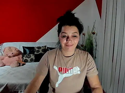 Soffy Skye online show from 09.20.25