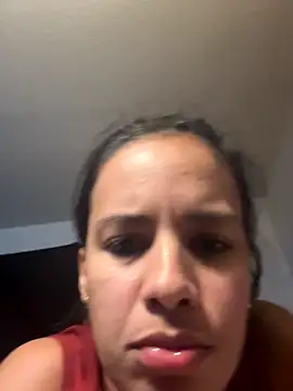 Snapshot of 1989ladiva chatting on 10.13.25 1989ladiva online show from 10.13.25