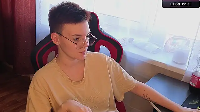 KrisNeal online show from 09.17.25