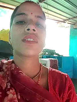 Snapshot of Hot_hatn37 chatting on 09.24.25 Hot hatn37 online show from 09.24.25