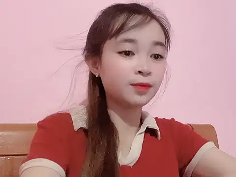 Snapshot of Suna7383 chatting on 10.15.25 Suna7383 online show from 10.15.25