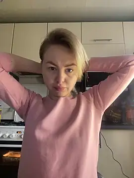 MartaLuna  online show from 01.06.26