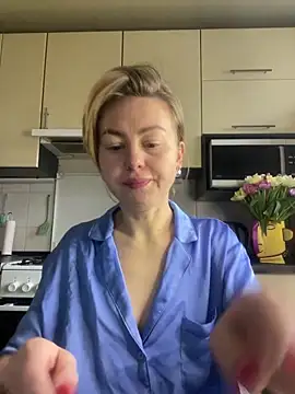 MartaLuna  online show from 02.16.26