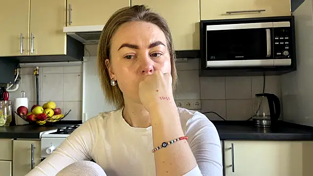 MartaLuna  online show from 03.27.26