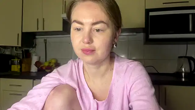 MartaLuna  online show from 03.27.26