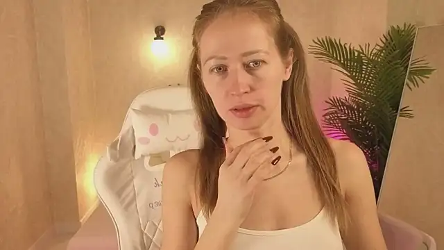 bella li   online show from 10.19.25