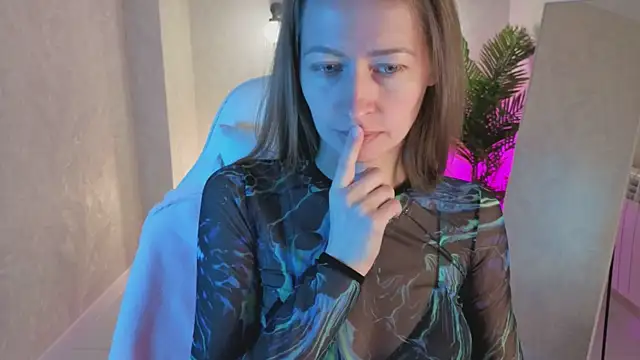 bella li   online show from 11.29.25