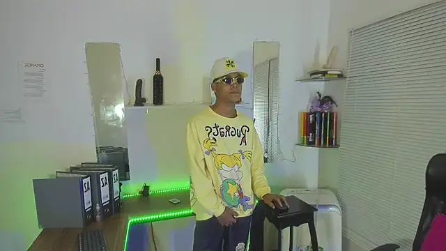 xxKamadevaxx online show from 02.04.26