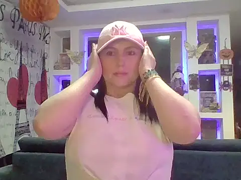 Venusina 07 online show from 10.19.25