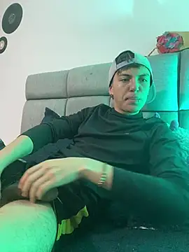 NaytonFreeman online show from 02.19.26