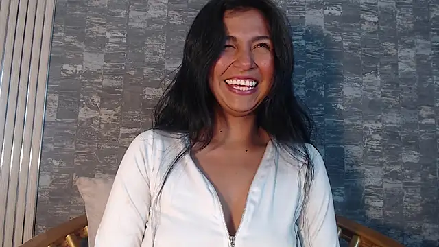 Keila Fg online show from 10.02.25