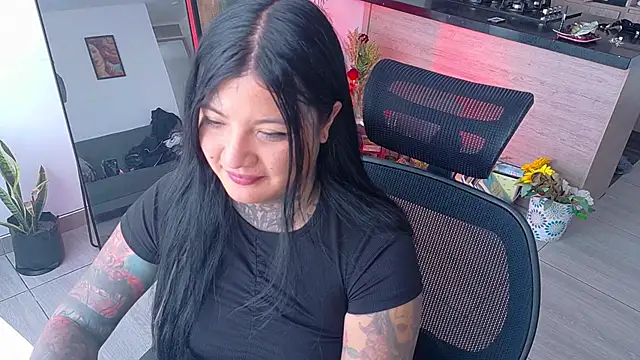 Unatatuada online show from 12.02.25