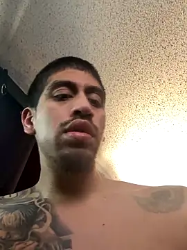 busnfatnutsLildee online show from 10.30.25