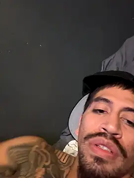 busnfatnutsLildee online show from 11.14.25