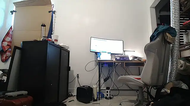 jasoncali305 online show from 10.06.25