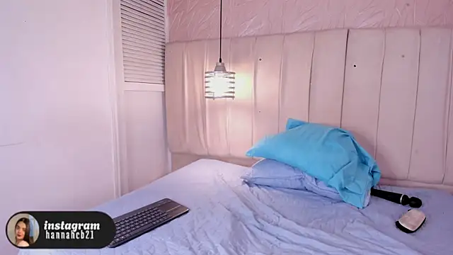 hannahst  online show from 02.20.26