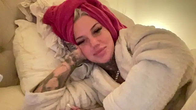 paulinaalatalo online show from 02.10.26