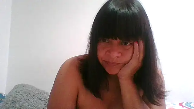Snapshot of adri89-g chatting on 02.10.26 adri89-g online show from 02.10.26