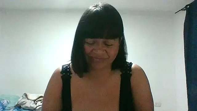 Snapshot of adri89-g chatting on 02.24.26 adri89-g online show from 02.24.26
