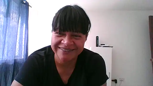 Snapshot of adri89-g chatting on 04.04.26 adri89-g online show from 04.04.26