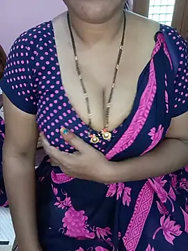 Snapshot of KannadaTamilTeluguBeauty chatting on 07.23.26 KannadaTamilTeluguBeauty online show from 07.23.26