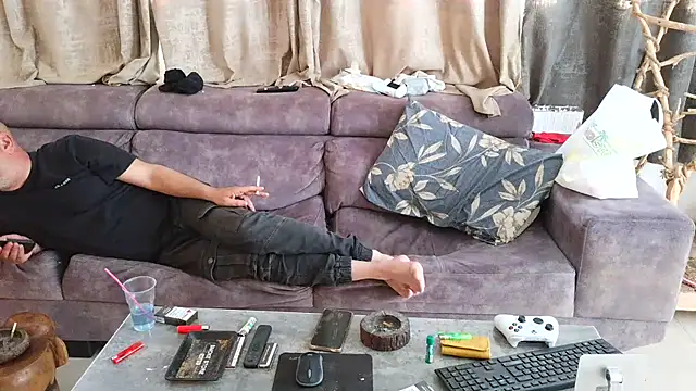 Alexis21821 online show from 04.05.26