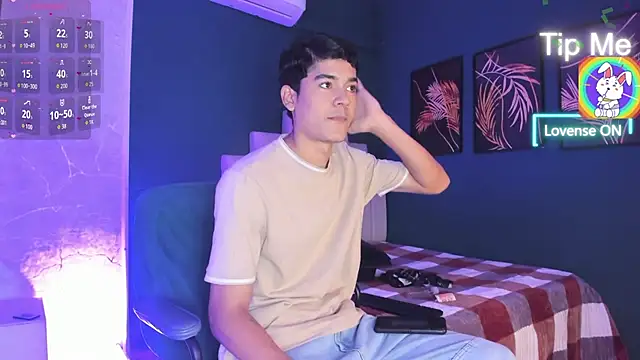 SandroVeyra online show from 10.18.25