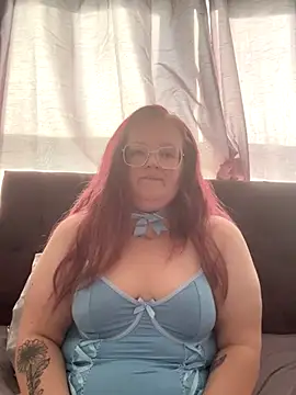 Snapshot of AmberBliss-X chatting on 10.05.25 AmberBliss-X online show from 10.05.25
