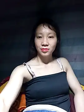 bonnie-00 online show from 10.28.25