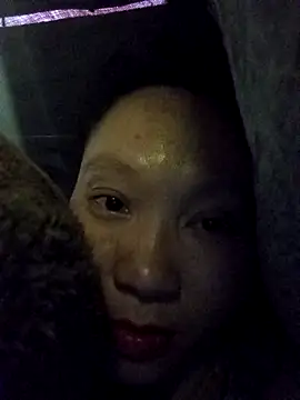 bonnie-00 online show from 12.18.25