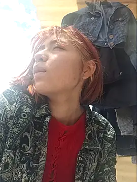 Sullyoonn online show from 09.13.25